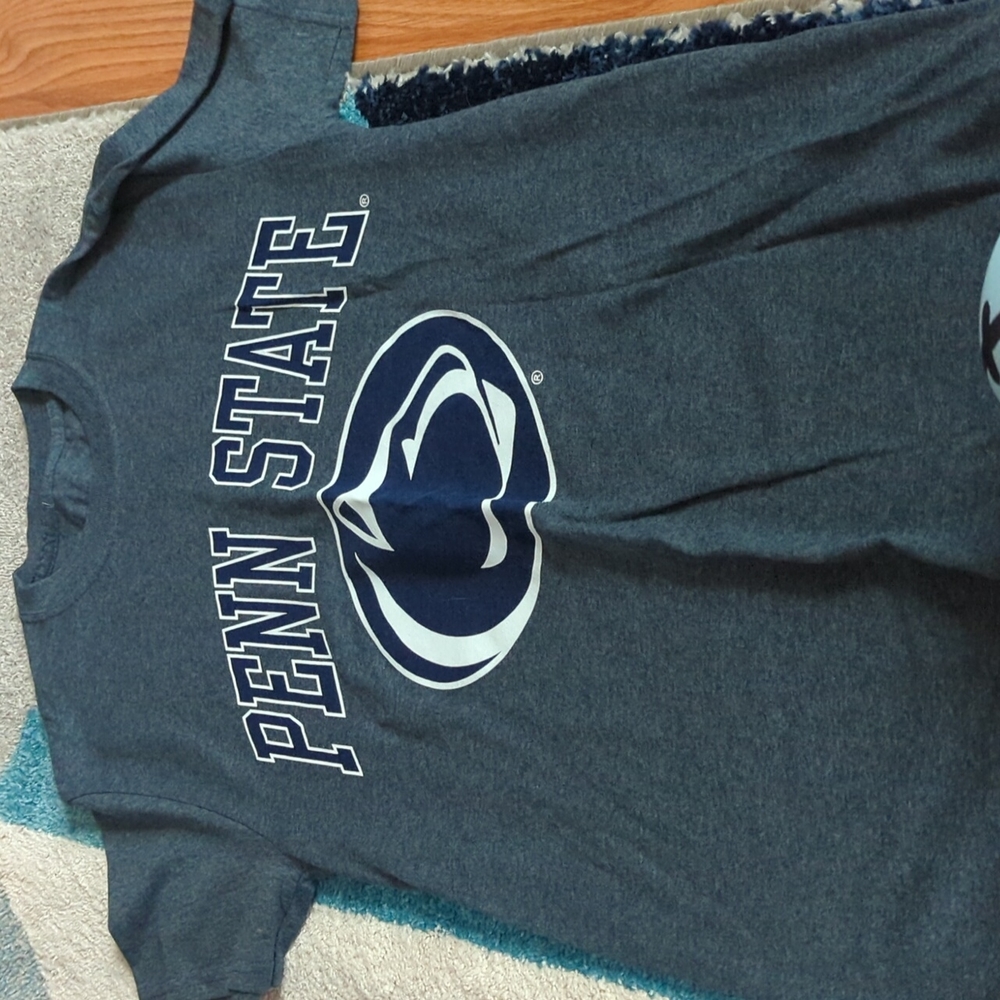 Penn State t-shirt